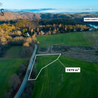 Prodej stavební parcely 1 979 m² Županovice