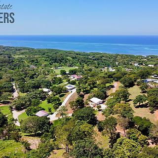 Prodej stavební parcely, 683m²