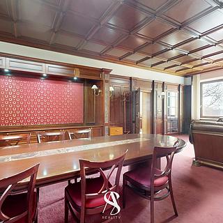 Pronájem kanceláře 233 m² Kroměříž, 1. máje