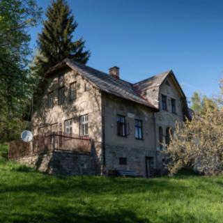 Prodej rodinného domu 488 m² Zlatá Olešnice