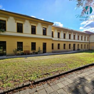 Pronájem bytu 1+kk a garsoniéry 38 m² Jaroměř Josefov, Rudé armády