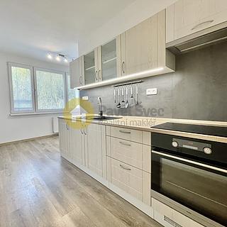 Pronájem bytu 2+1 61 m² Strakonice I, Zvolenská