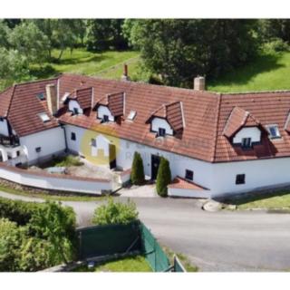Prodej rodinného domu 510 m² Dřešín Hořejšice