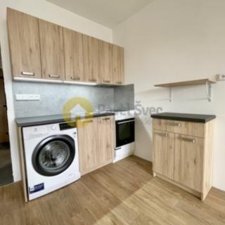 Pronájem bytu 1+kk a garsoniéry 33 m² Strakonice II, Na Ohradě