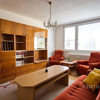Pronájem bytu 2+1 51 m² Vlašim, Komenského