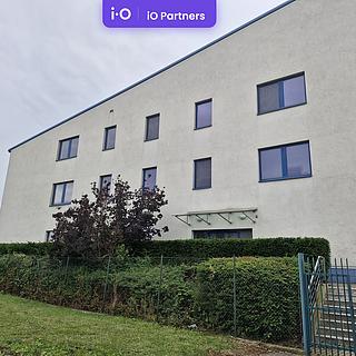 Pronájem kanceláře, 350m&sup2;