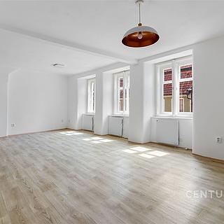 Pronájem bytu 3+kk 76 m² Domažlice