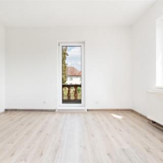 Pronájem bytu 3+kk 65 m² Pernarec