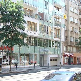 Pronájem parkovacího místa 5 m² Praha Holešovice, Komunardů