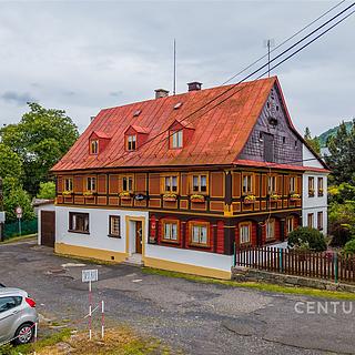 Prodej hotelu, penzionu 349 m&sup2; Česká Kamenice