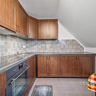 Prodej bytu 3+1 69 m² Nehvizdy, Gabčíkova