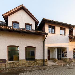 Pronájem kanceláře 66 m² Jablunkov, Plk. Velebnovského