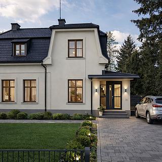 Prodej rodinného domu 420 m&sup2; Chropyně