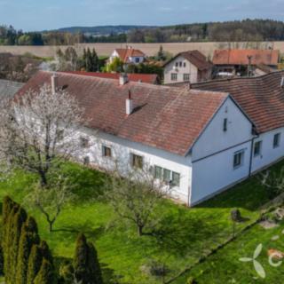 Prodej rodinného domu 196 m² Hřibiny-Ledská Hřibiny