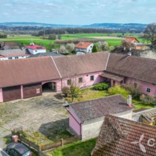 Prodej rodinného domu 196 m² Hřibiny-Ledská Hřibiny