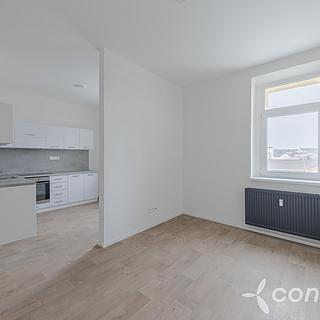 Prodej bytu 2+kk 40 m&sup2; Přerov
