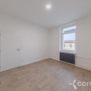 Prodej bytu 2+kk 43 m² Přerov, Husova