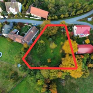 Prodej stavební parcely 1 550 m² Nezdice
