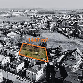 Prodej stavební parcely 1447 m&sup2; Mnichovo Hradiště