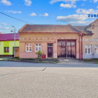 Prodej rodinného domu 200 m² Tasov