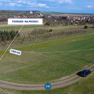 Prodej stavební parcely 1183 m&sup2; Kunovice
