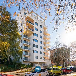 Pronájem bytu 2+kk 60 m² Zlín, Nad Stráněmi