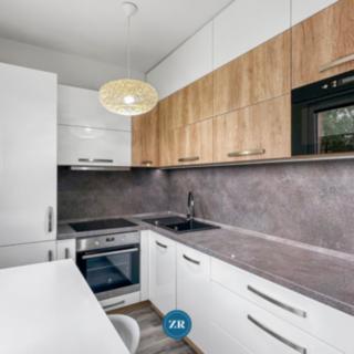 Pronájem bytu 3+1 72 m² Uherský Brod, Družstevní