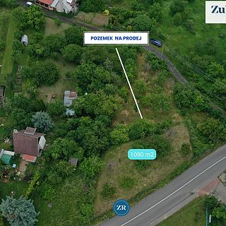 Prodej stavební parcely 1090 m² Újezdec