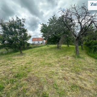 Prodej stavební parcely 1 090 m² Újezdec