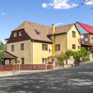 Prodej rodinného domu 265 m² Chuderov