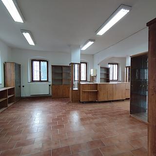 Pronájem obchodu 66 m&sup2; Ledeč nad Sázavou