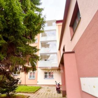Prodej bytu 3+kk 60 m² Vsetín, Turkmenská