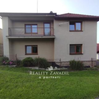 Pronájem rodinného domu 180 m² Hněvkovice