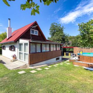 Prodej chaty 80 m² Rokle Hradec