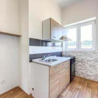 Pronájem bytu 2+1 41 m² Ústí nad Labem