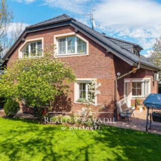 Prodej rodinného domu 177 m² Jesenice