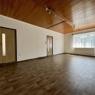 Prodej bytu 2+1 68 m² Česká Ves, Jánského
