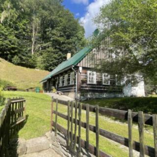 Prodej chalupy 270 m² Dolní Dvůr