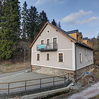 Prodej bytu 1+kk a garsoniéry 30 m² Vrchlabí Hořejší Vrchlabí, Peklo