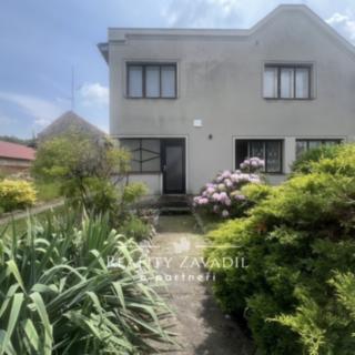 Prodej rodinného domu 200 m² Kratonohy
