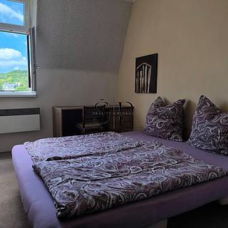 Pronájem bytu 2+kk 38 m&sup2; Karlovy Vary