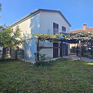 Prodej rodinného domu, 160m²