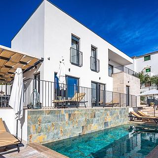 Prodej rodinného domu, 151m²