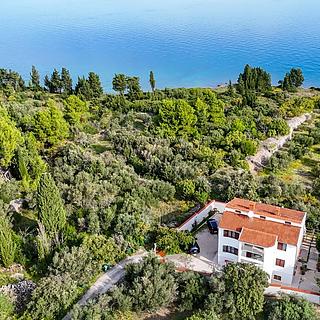 Prodej rodinného domu, 375m²