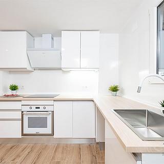 Prodej bytu 1+kk, garsoniery, 78m²