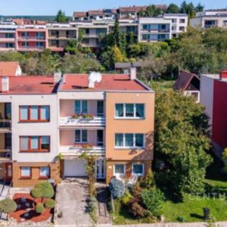 Prodej rodinného domu 186 m² Pozlovice
