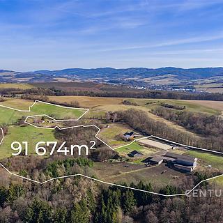 Prodej výrobního objektu 1100 m&sup2; Zádveřice-Raková