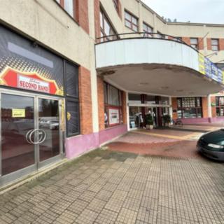 Pronájem obchodu 120 m² Otrokovice, tř. Spojenců