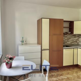 Pronájem bytu 2+kk 28 m² Liberec III-Jeřáb, Slavíčkova
