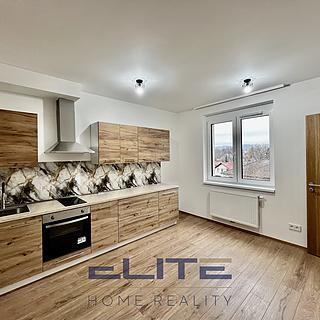 Pronájem bytu 2+kk 39 m² Liberec, Vysoká